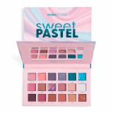 MAGIC STUDIO 18 OMBRES A PAUPIERES PALETTE SWEET PASTEL LOT DE 1