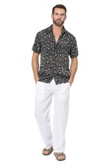 Chemise homme été manches courtes effet soie noir à fleurs blanches 354391