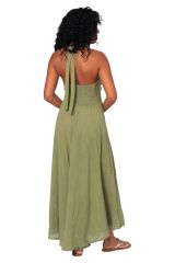 Robe maxi dos nu de plage boho chic en voile vert kaki décor broderies poétiques 362341